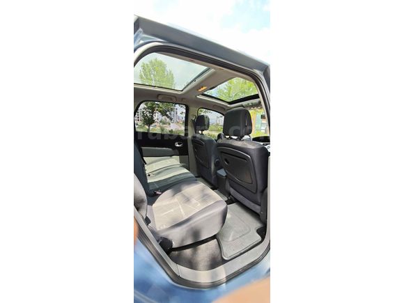 Sahibinden Renault Scenic 1.6 Dynamique 2005 Model 