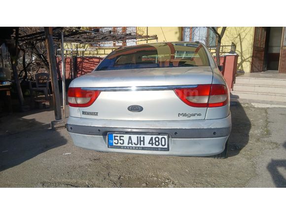 Sahibinden Renault Megane 1.6 16valf2000 Model