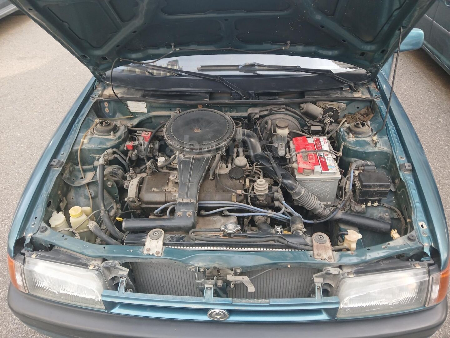 Sahibinden Mazda 323 1.6 GLX 1997 Model 4
