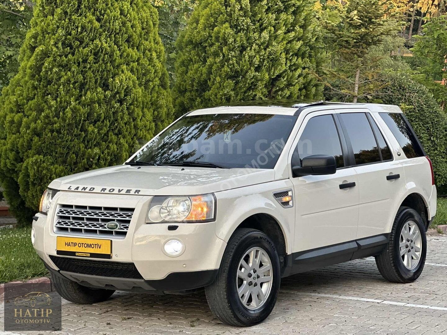 Galeriden Land Rover Freelander II 2.2 SD4 HSE 2011 Model Kütahya 250.000 km Beyaz 7