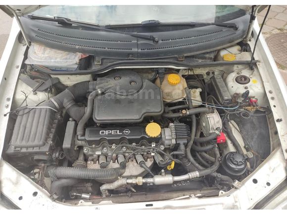 Sahibinden Opel Corsa 1.4 Swing Takas değerlendirilir.