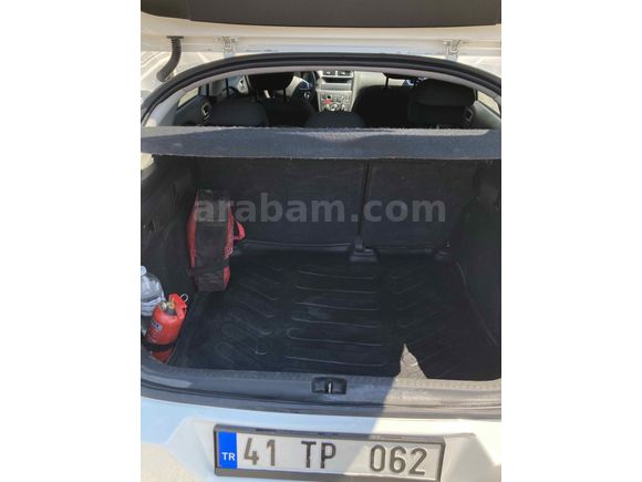 Sahibinden Citroen C4 1.6 HDi Attraction 2012 Model 