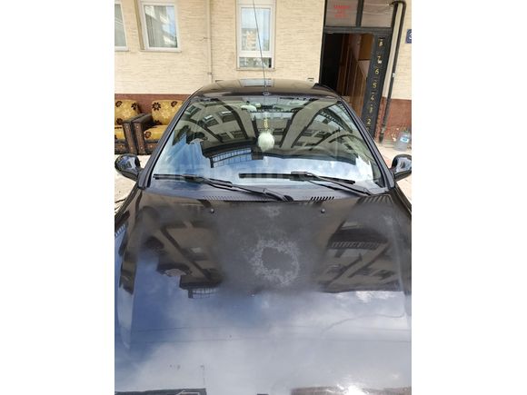 Sahibinden Renault Symbol 1.4 Expression 2009 Model KLİMALI 183.000 km