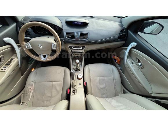 Sahibinden Renault Megane 1.5 dCi Privilege 2012 Model 