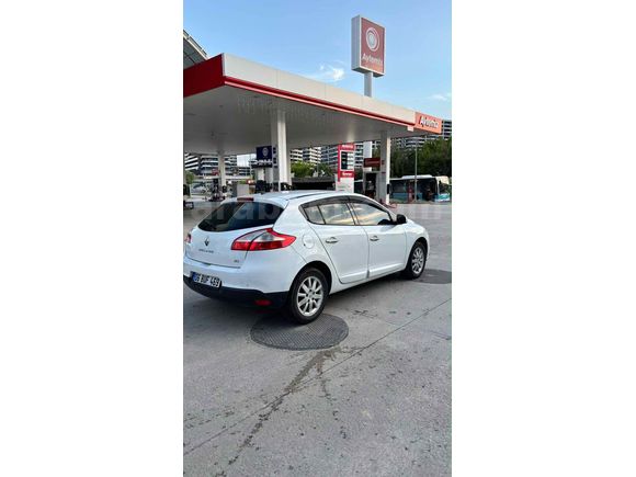 Sahibinden Renault Megane 1.5 dCi Privilege 2012 Model 