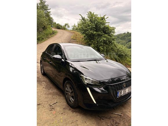 Sahibinden Peugeot 208 1.2 PureTech Active 2020 Model  57.500 km Siyah