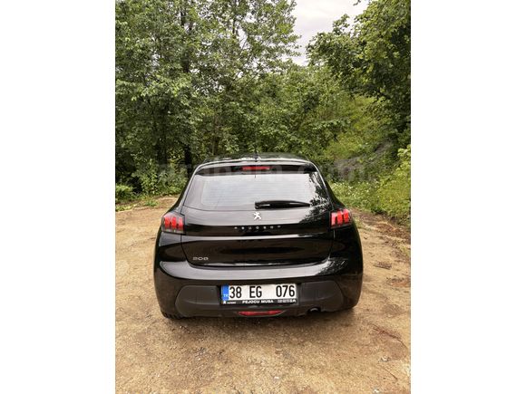 Sahibinden Peugeot 208 1.2 PureTech Active 2020 Model  57.500 km Siyah