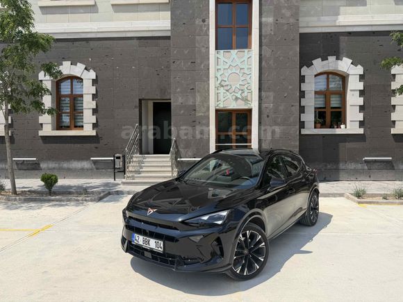 Sahibinden Cupra Formentor 1.5 e-Hybrid 2025 Model 