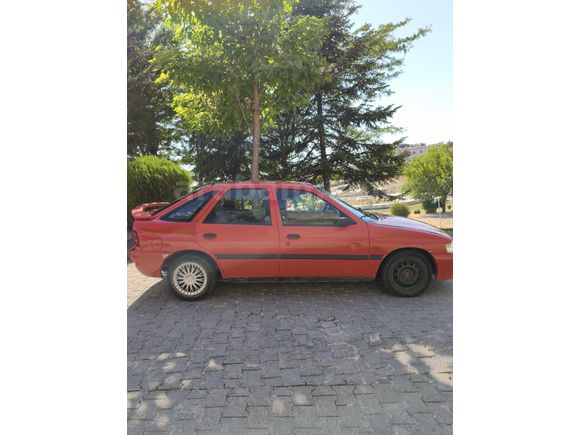 Sahibinden Ford Escort 1.6 CLX 1997 Model
