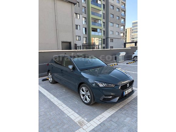 Sahibinden Seat Leon 1.5 eHybrid FR 2025 Model