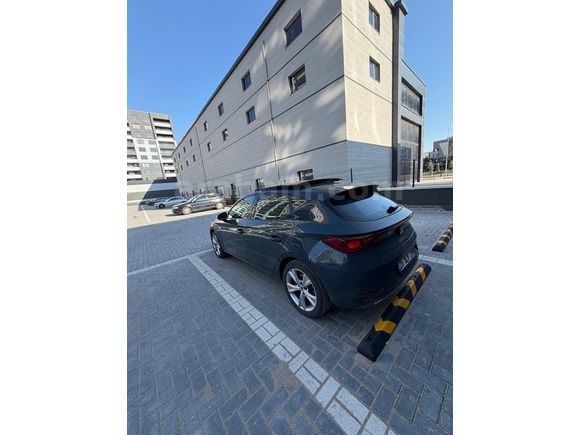 Sahibinden Seat Leon 1.5 eHybrid FR 2025 Model