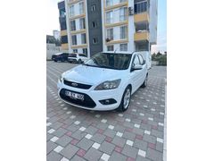 Sahibinden Ford Focus 1.6 TDCi Collection 2011 Model  260.000 km Beyaz
