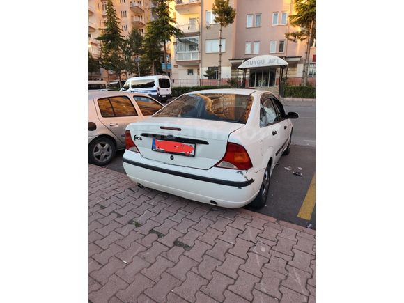 Sahibinden Ford Focus 1.6 Comfort 2004 Model