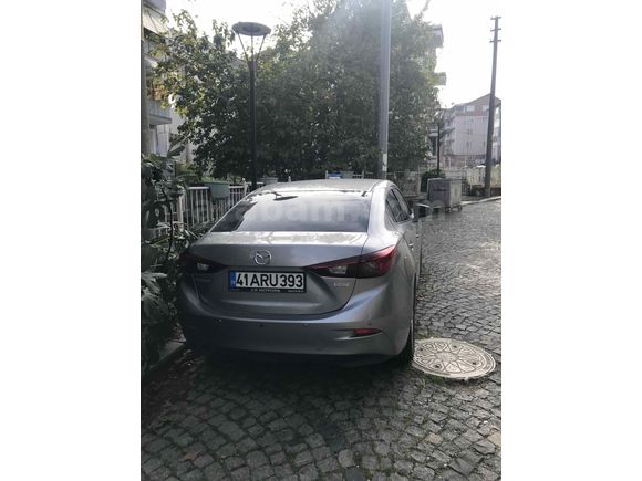 Sahibinden Mazda 3 1.5 SkyActive-G Motion 2014 Model 