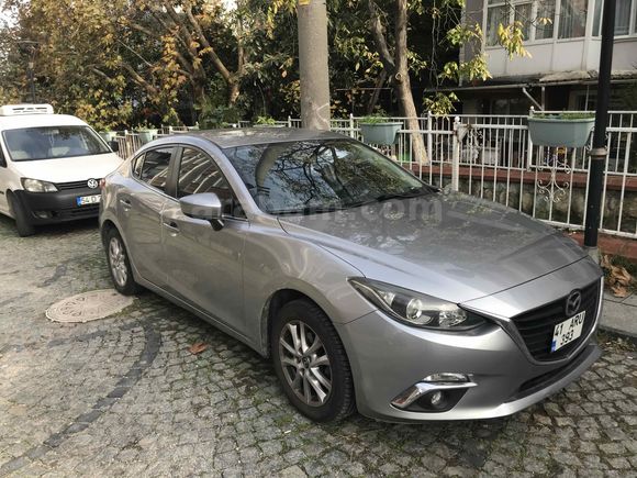 Sahibinden Mazda 3 1.5 SkyActive-G Motion 2014 Model 