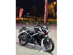Sahibinden acil satılık tertemiz çiziksiz darbesiz Bajaj Pulsar 200 NS ABS