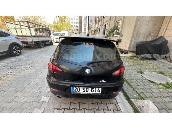 Sahibinden Alfa Romeo 147 1.6 TS Distinctive 2004 Model