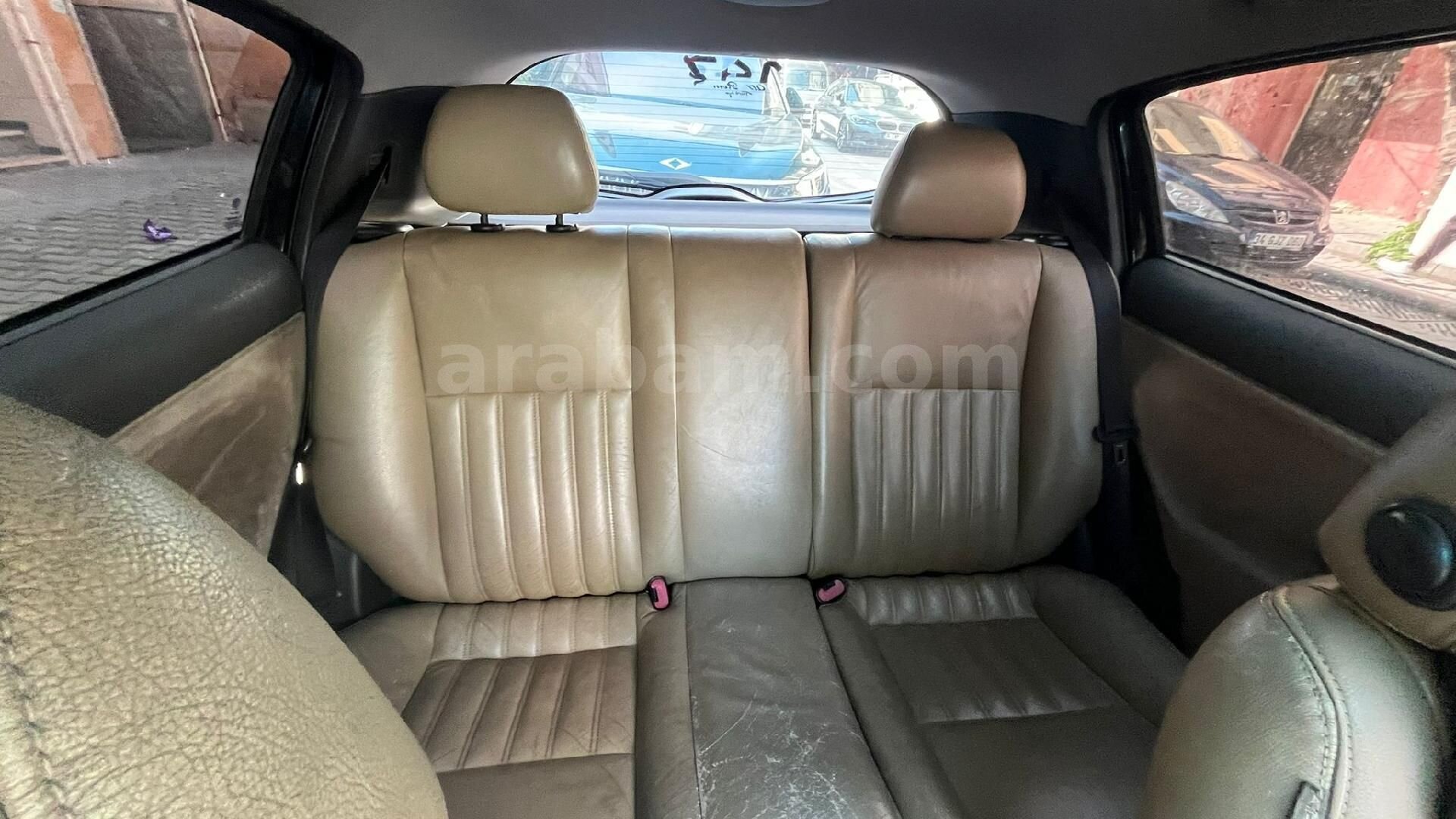 Sahibinden Alfa Romeo 147 1.6 TS Distinctive 2004 Model İstanbul 354.000 km Siyah 7
