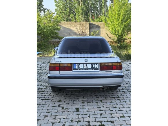 Sahibinden Honda Accord 2.0 EX 1990 Model