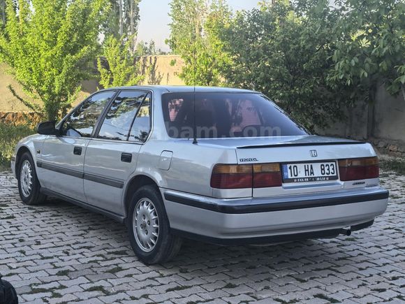 Sahibinden Honda Accord 2.0 EX 1990 Model