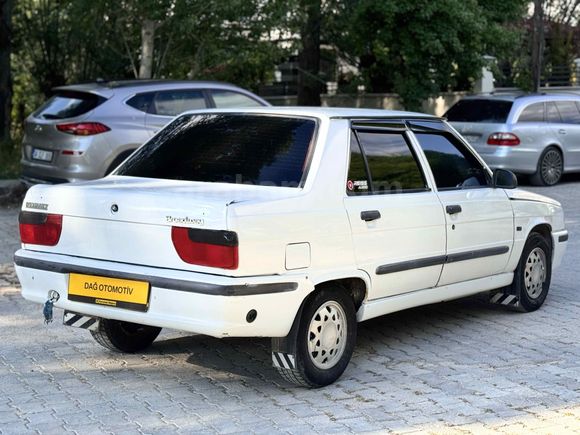 98 RENAULT BRODWAY 1.4 RN