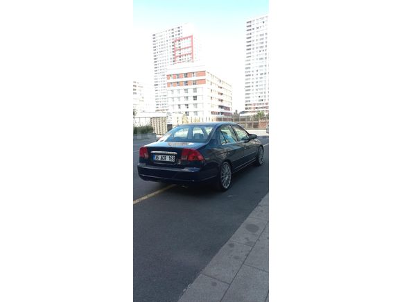 Sahibinden Honda Civic 1.6i VTEC ES 2001 Model