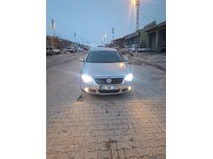 Sahibinden Volkswagen Passat 1.6 FSi Comfortline 2006 Model  333.000 km Mavi