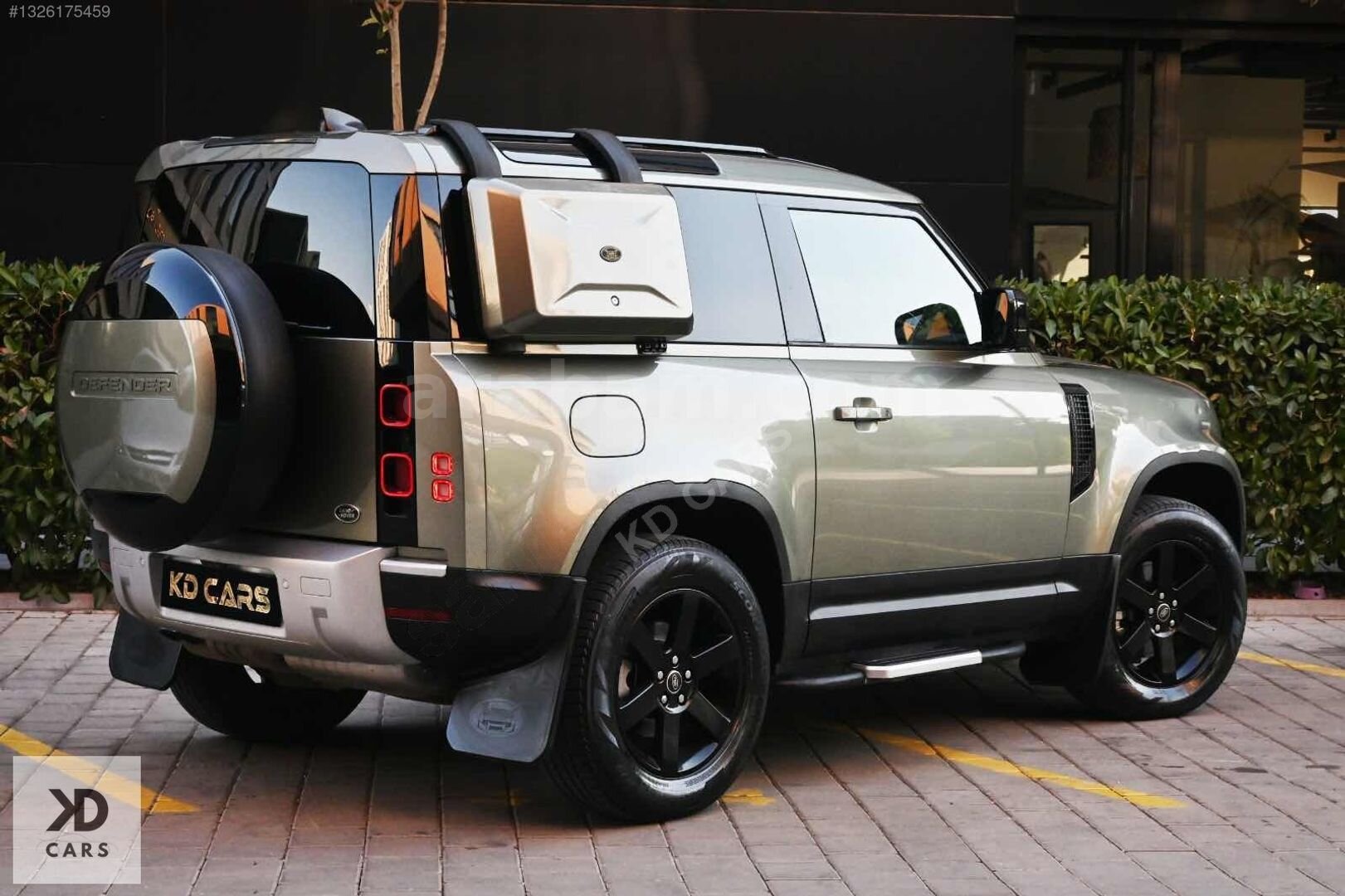 Galeriden Land Rover Defender 90 3.0 D 2022 Model İzmir 90.000 km Yeşil 5