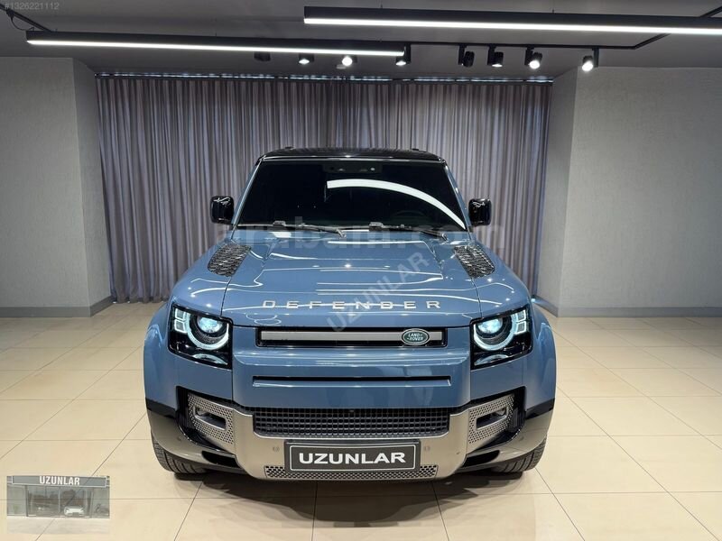 Galeriden Land Rover Defender 110 2.0 X-Dynamic HSE 2025 Model İstanbul 17.000 km Mavi