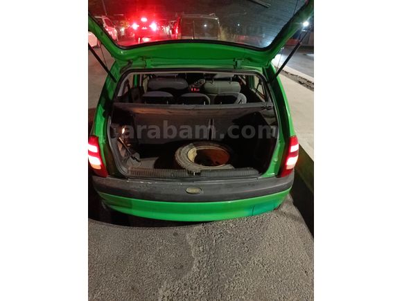 Sahibinden Opel Corsa 1.4 GLS 2000 Model  282.000 km Yeşil