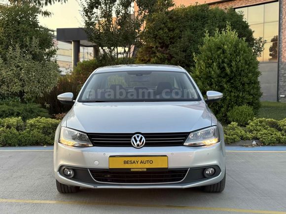 Galeriden Volkswagen Jetta 1.6 TDi Comfortline 2014 Model Sakarya