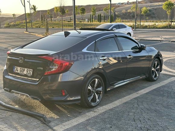 Sahibinden Honda Civic 1.5 i-VTEC Executive Plus 2021 Model 