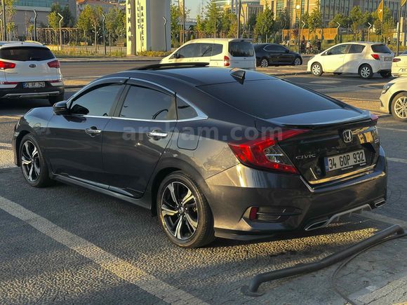 Sahibinden Honda Civic 1.5 i-VTEC Executive Plus 2021 Model 