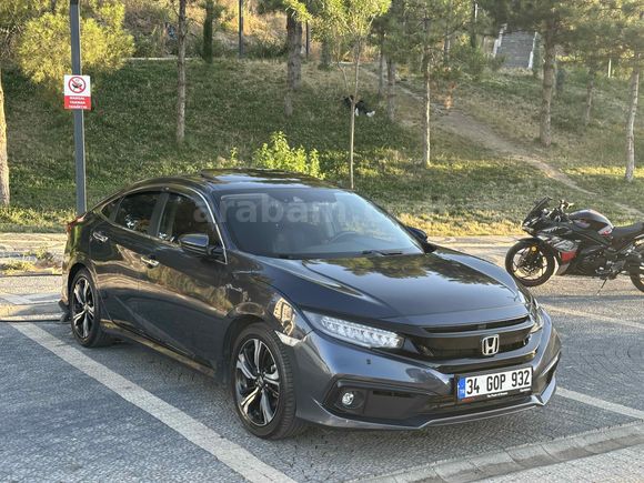 Sahibinden Honda Civic 1.5 i-VTEC Executive Plus 2021 Model 