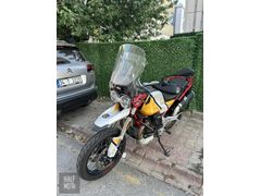 HALF MOTO 2019 MOTO GUZZI V85 TT