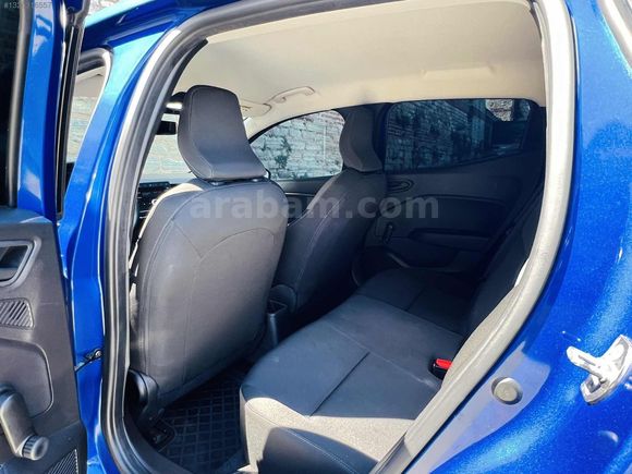 2023 MODEL OTOMATİK HATASIZ BOYASIZ 83 BİN KİLOMETREDE