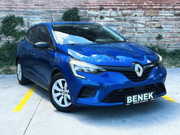 2023 MODEL OTOMATİK HATASIZ BOYASIZ 83 BİN KİLOMETREDE