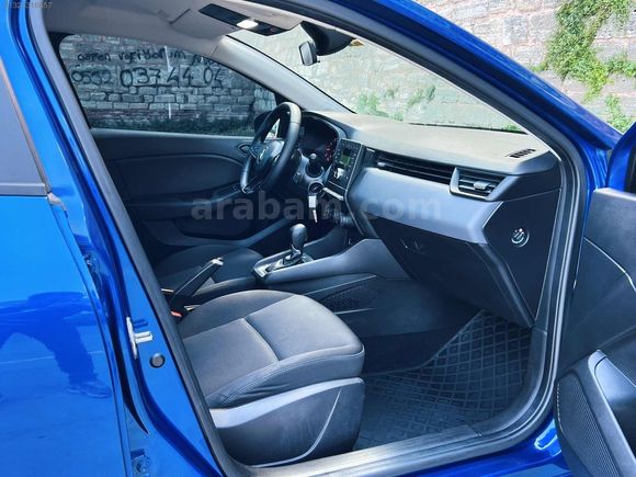 2023 MODEL OTOMATİK HATASIZ BOYASIZ 83 BİN KİLOMETREDE
