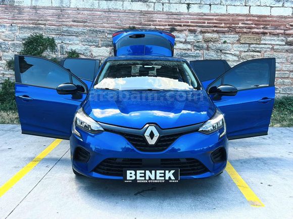 2023 MODEL OTOMATİK HATASIZ BOYASIZ 83 BİN KİLOMETREDE