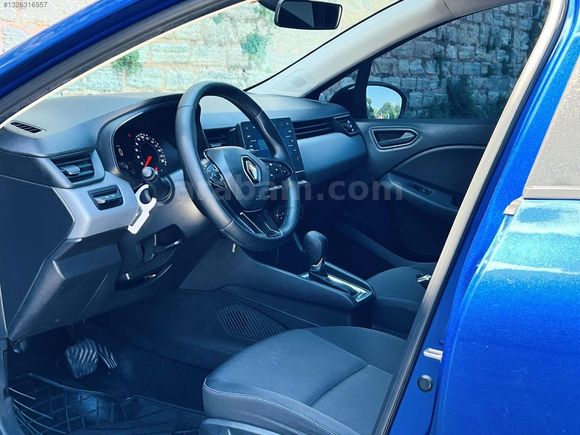 2023 MODEL OTOMATİK HATASIZ BOYASIZ 83 BİN KİLOMETREDE
