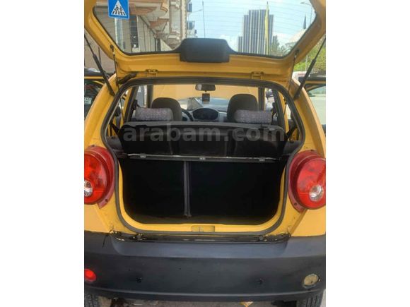 Tertemiz 2006 model Spark sarı renk benzin LPG 