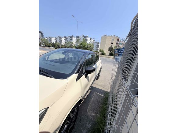 Sahibinden Renault Captur 1.5 dCi Icon 2014 Model 