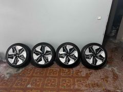 E-tron jant lastik 