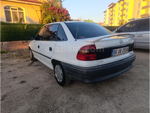Sahibinden Opel Astra 1.4 Classic Hidrolik direksiyonlu