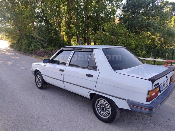 Sahibinden Renault R 9 1.4 Broadway GTE 1992 Model