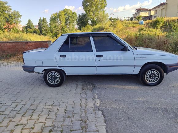 Sahibinden Renault R 9 1.4 Broadway GTE 1992 Model