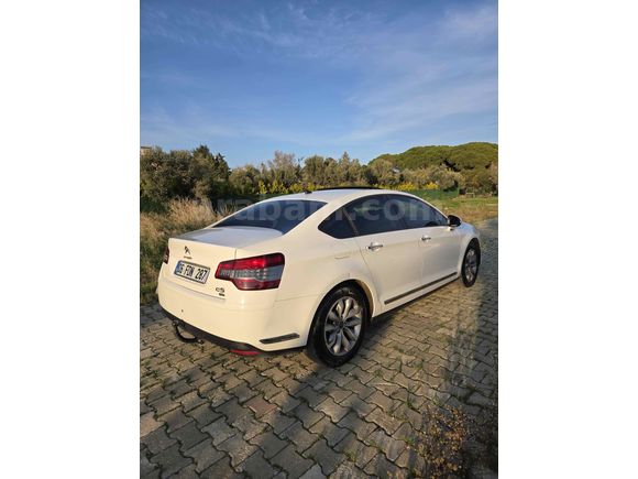 Sahibinden Citroen C5 1.6 e-HDi Executive 2013 Model