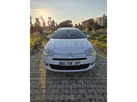 Sahibinden Citroen C5 1.6 e-HDi Executive 2013 Model