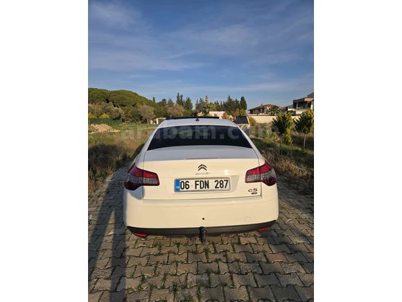 Sahibinden Citroen C5 1.6 e-HDi Executive 2013 Model