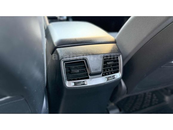 MUSSO GRAND 2.2 D 4X2 PLATİNUM